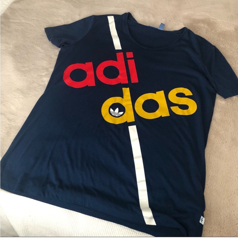 🌹HOST PICK!! ❤️ Adidas T-shirt